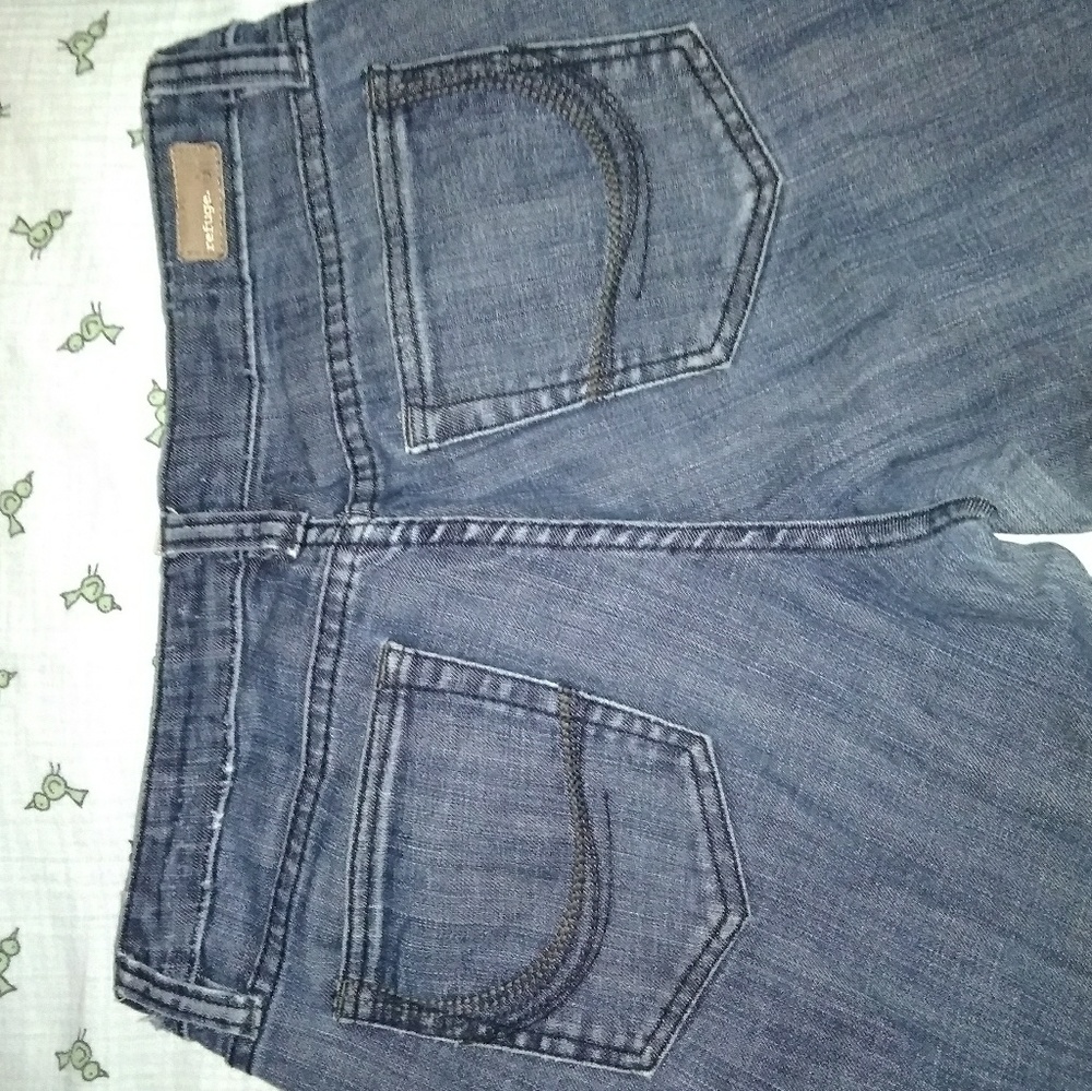 Jeans - Picture 2 of 4